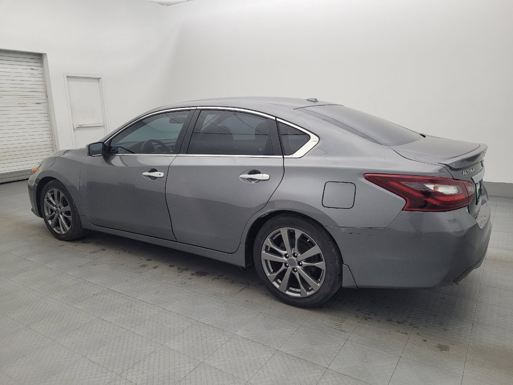 Used 2018 Nissan Altima 2.5 SR w/ SR Special Edition image 3