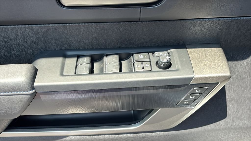 New 2026 Toyota Tundra Platinum AWD/4WD image 11