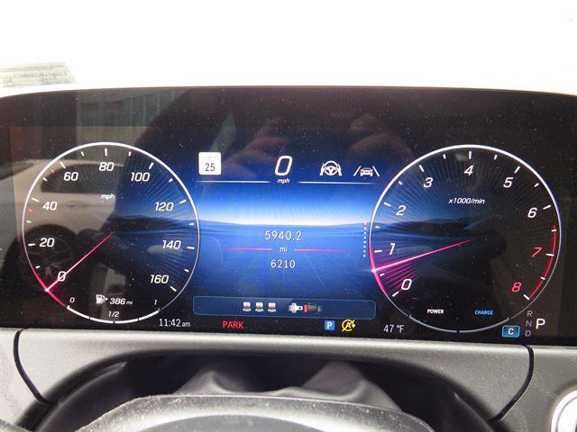 Used 2025 Mercedes-Benz E 350 4MATIC Sedan image 6