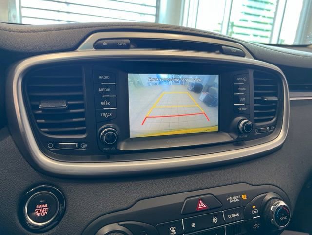 Used 2017 Kia Sorento AWD w/ LX Convenience Package image 24