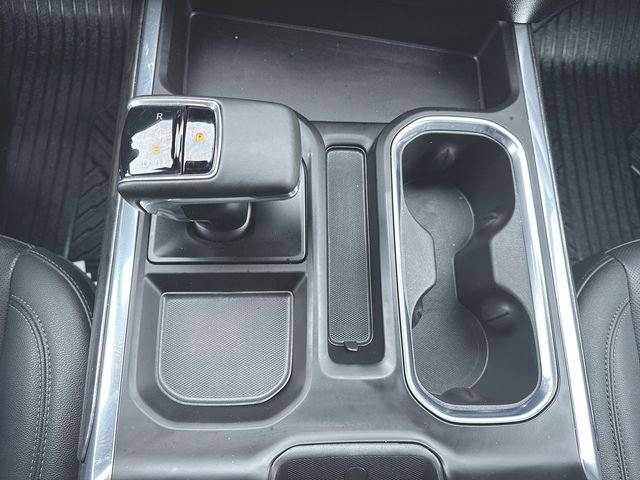 Used 2025 Chevrolet Silverado 1500 LTZ image 16