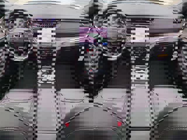 New 2025 Jeep Grand Cherokee Limited image 16