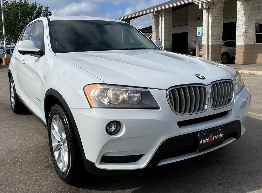 Used 2014 BMW X3 xDrive28i AWD/4WD image 3