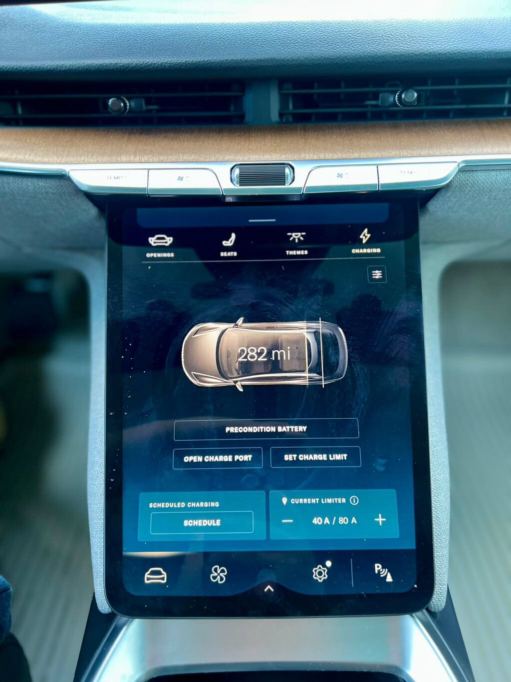 Used 2023 Lucid Air Touring AWD/4WD image 28