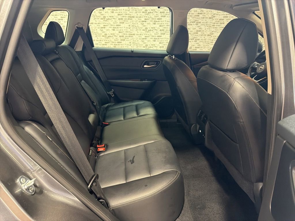 Used 2024 Nissan Rogue SL w/ SL Premium Package FWD image 12