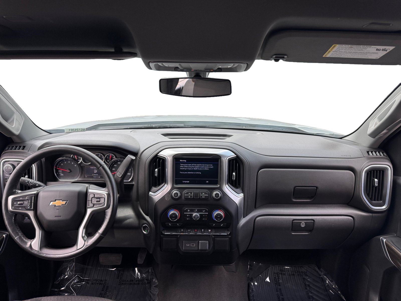 Used 2022 Chevrolet Silverado 1500 LT AWD/4WD image 10