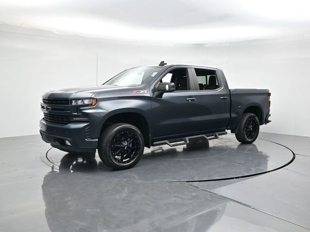 Used 2021 Chevrolet Silverado 1500 RST w/ Convenience Package II image 3
