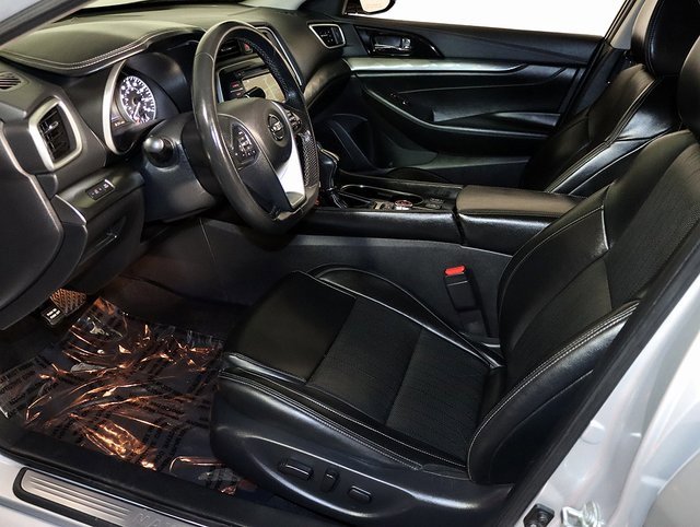 Used 2021 Nissan Maxima 3.5 SV w/ Floor Mat Group image 4