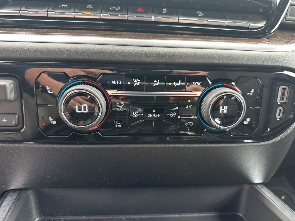 Used 2025 Chevrolet Silverado 1500 RST w/ Convenience Package II image 28