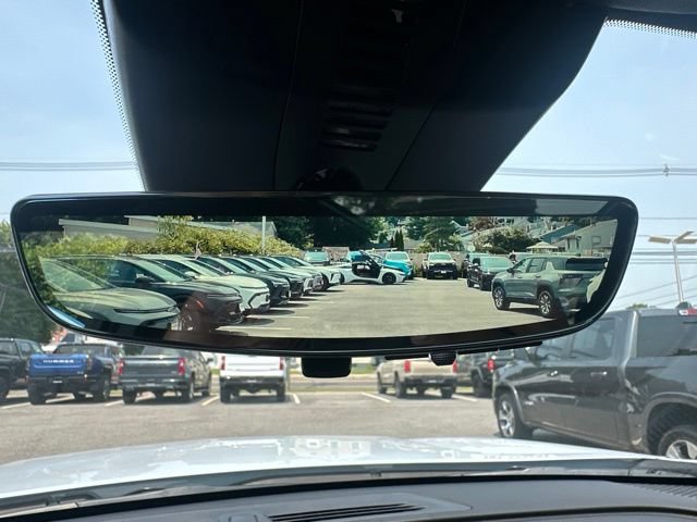 New 2026 Chevrolet Traverse High Country AWD/4WD image 16
