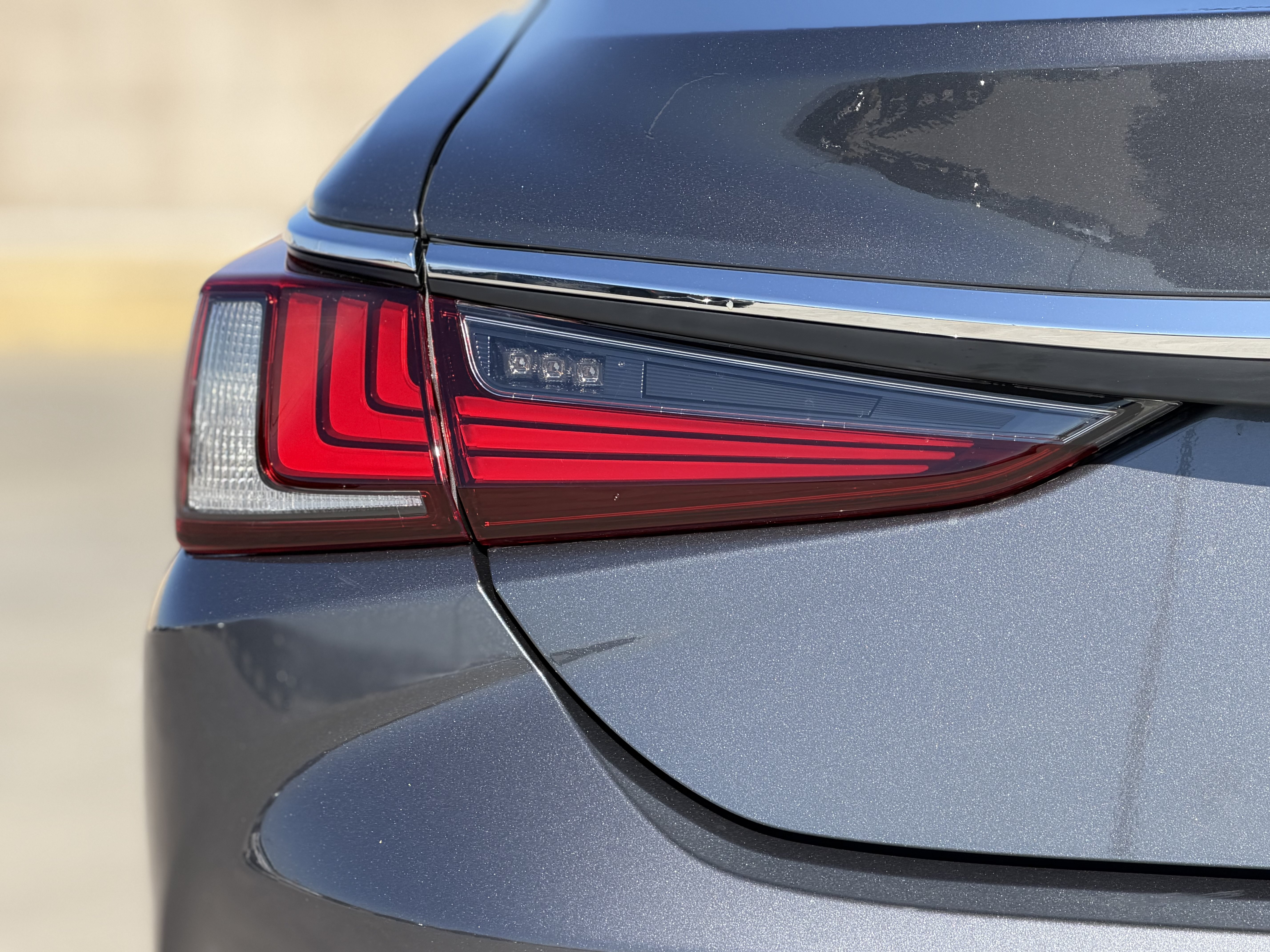 Certified 2025 Lexus ES 350 w/ Accessory Package (Z1) FWD image 12