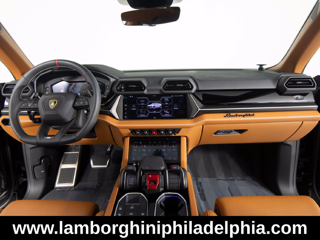 Used 2025 Lamborghini Urus S AWD/4WD image 30