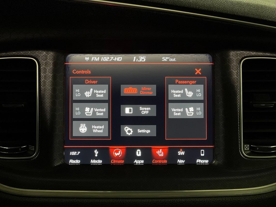 Used 2018 Dodge Charger R/T Scat Pack w/ Dynamics Package RWD image 30