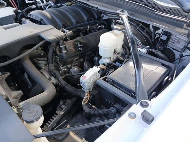 Used 2019 Chevrolet Suburban Premier w/ Premier Plus Edition image 16