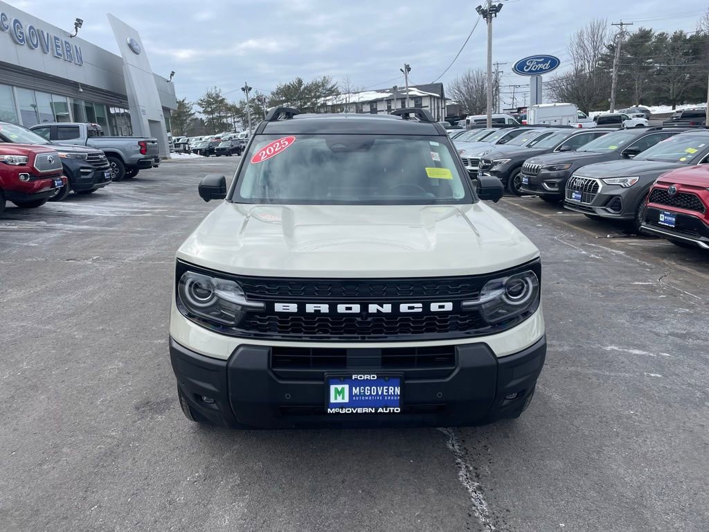 Used 2025 Ford Bronco Sport Outer Banks w/ Outer Banks Tech Package+ image 8