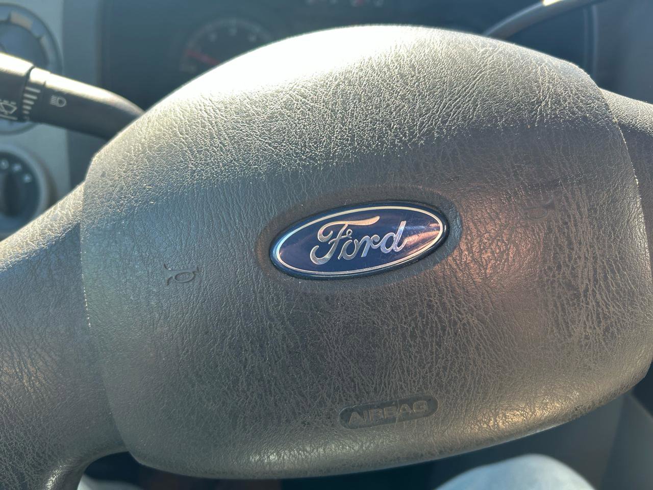 Used 2013 Ford E-250 and Econoline 250 w/ PWR Group image 16