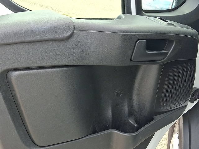 Used 2025 RAM ProMaster 2500 w/ U-Haul Equipment Group FWD image 17
