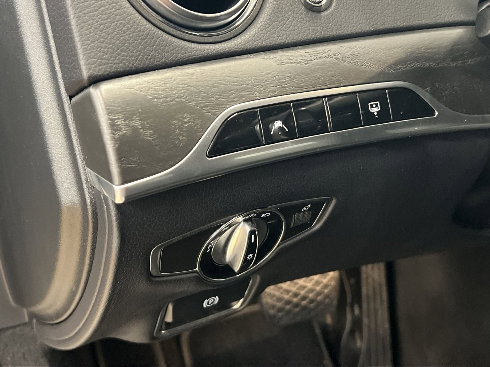 Used 2018 Mercedes-Benz S 450 4MATIC Sedan image 29