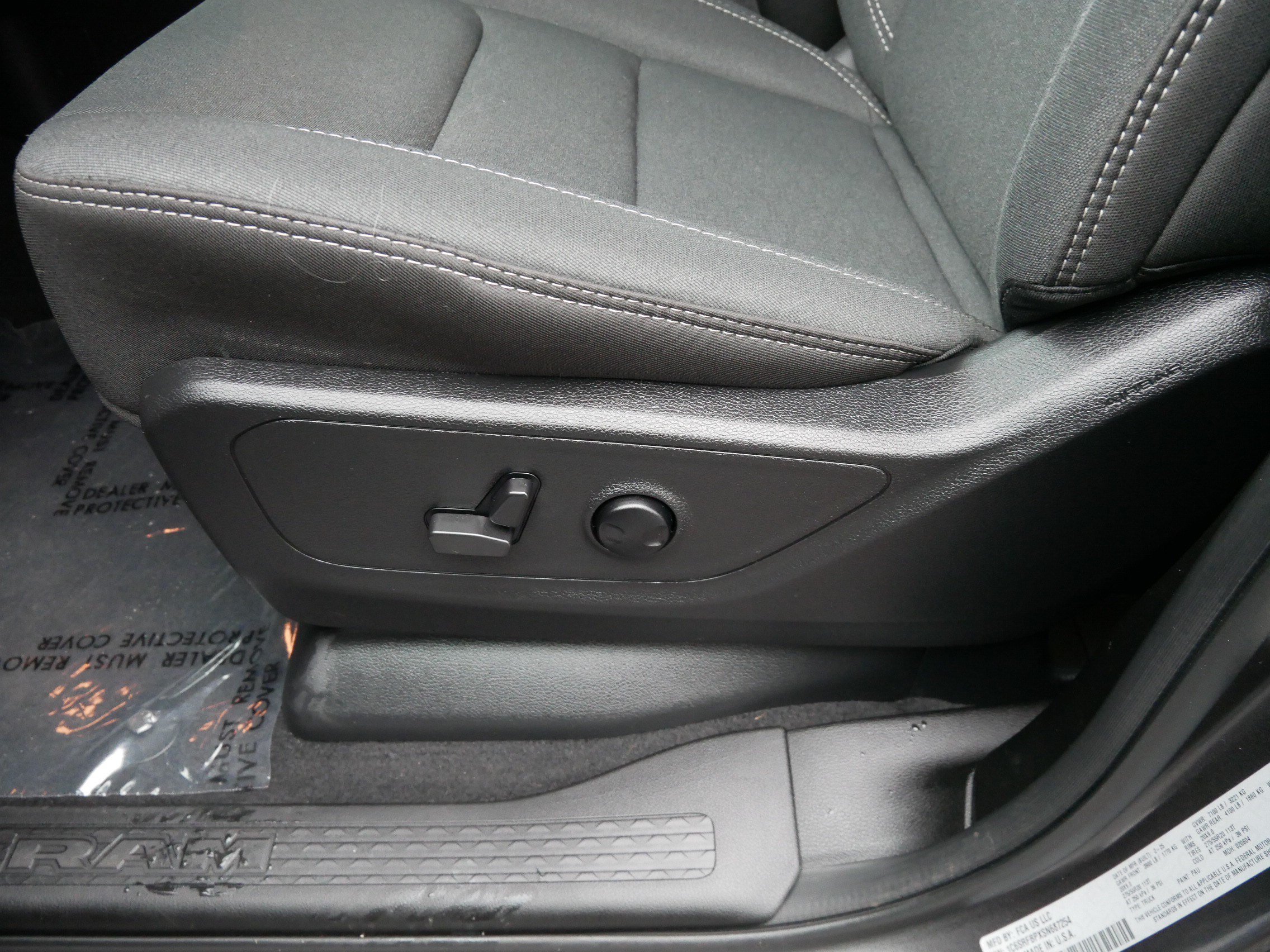 Used 2025 RAM 1500 Big Horn AWD/4WD image 20