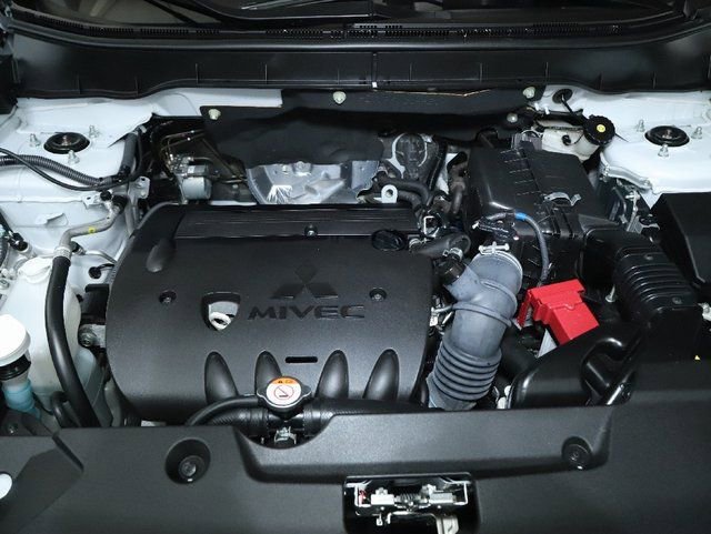 Used 2025 Mitsubishi Outlander Sport AWD image 32
