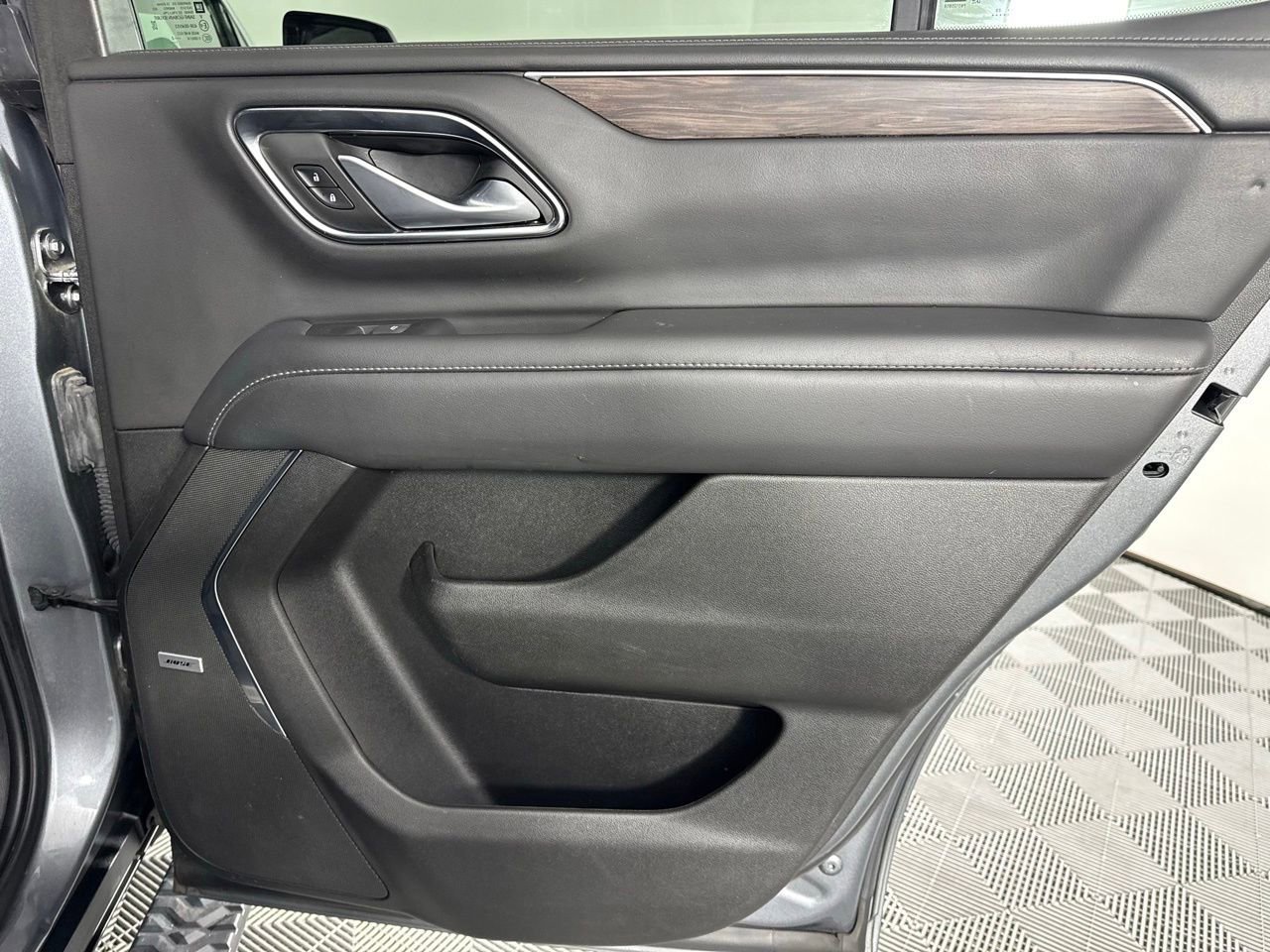 Used 2022 Chevrolet Tahoe Z71 image 29