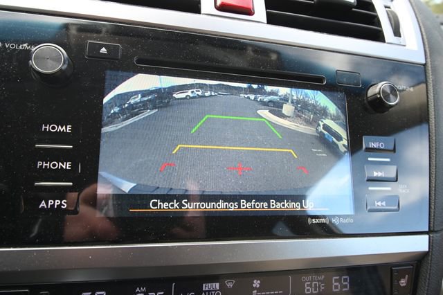 Used 2017 Subaru Outback 2.5i Premium image 11