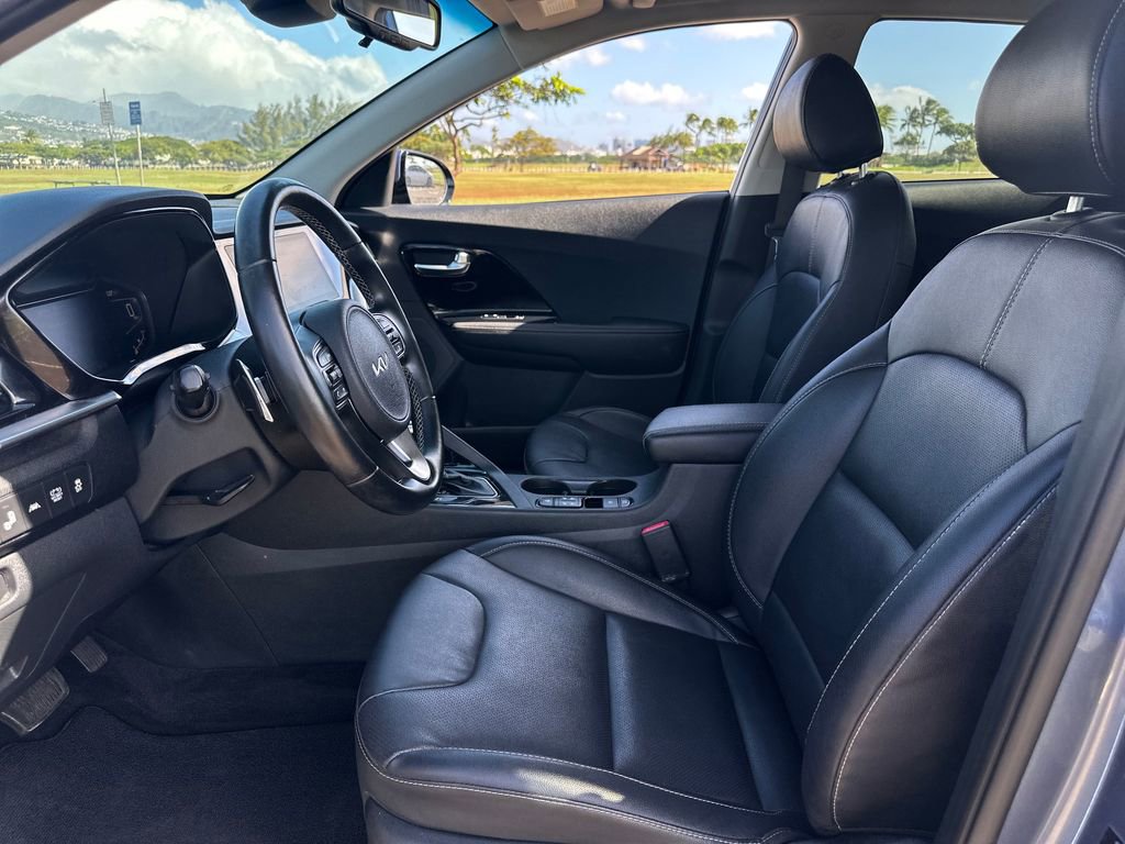 Used 2022 Kia Niro EX Premium image 13