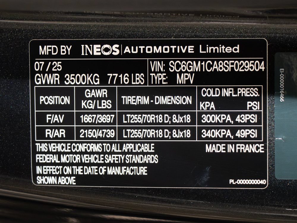 Used 2025 INEOS Grenadier Station Wagon AWD/4WD image 23