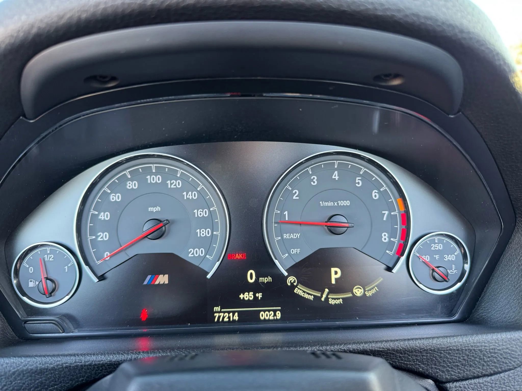 Used 2015 BMW M4 Convertible image 34