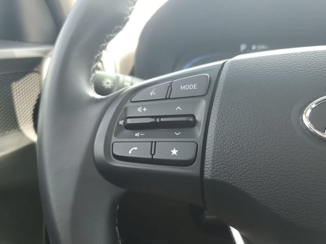 Certified 2024 Hyundai Venue SEL FWD image 21