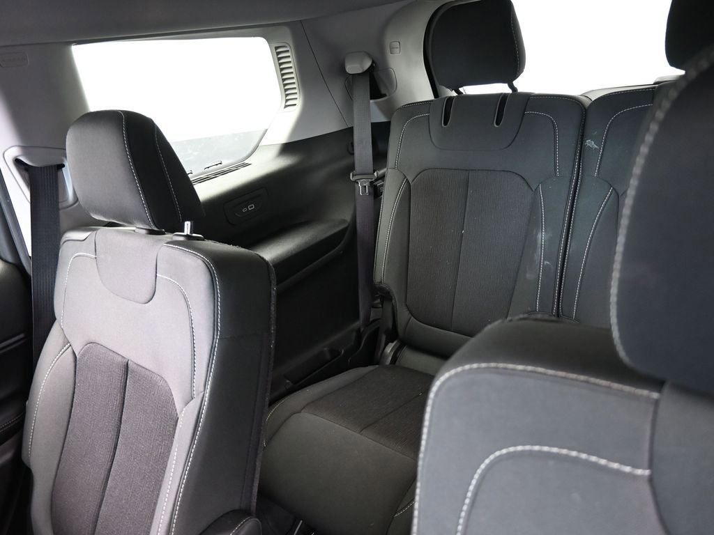 Used 2023 Jeep Grand Cherokee L Laredo w/ Luxury Tech Group I image 37