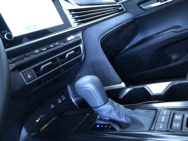 Certified 2026 Toyota Camry LE FWD image 28