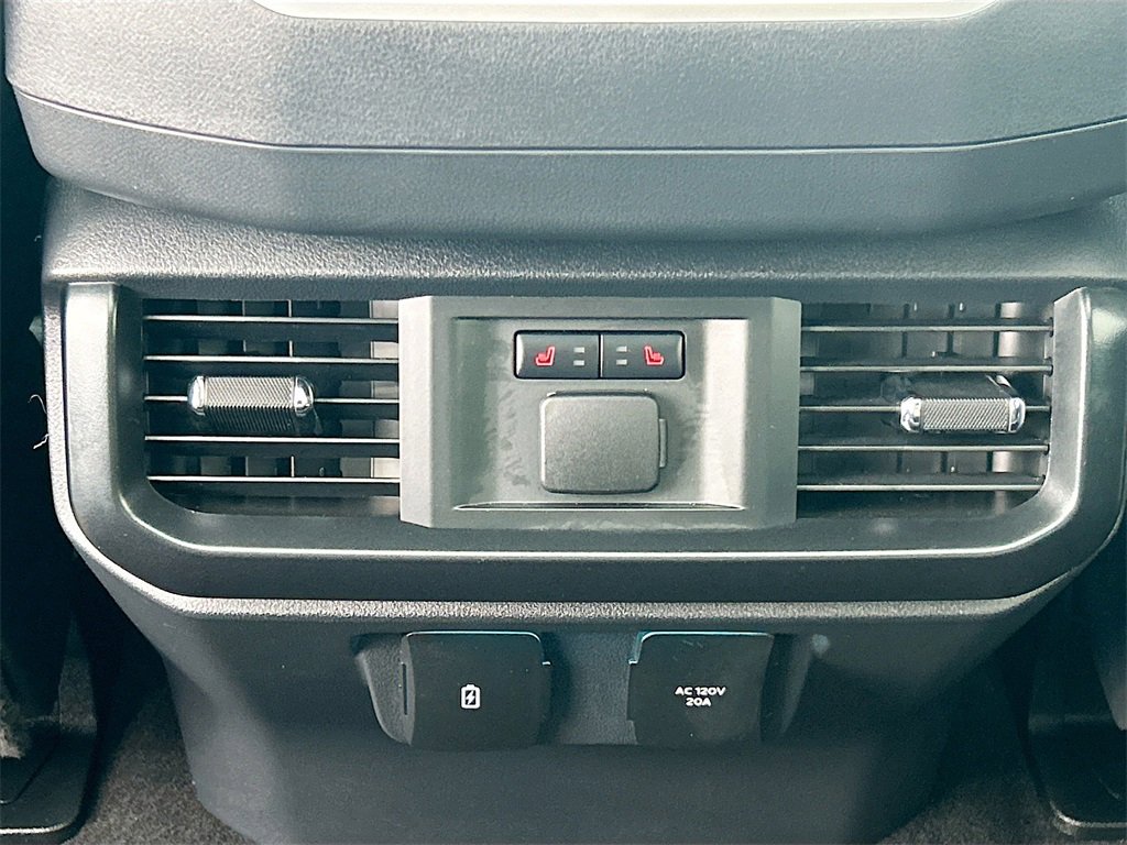 Used 2025 Ford F150 Raptor image 25