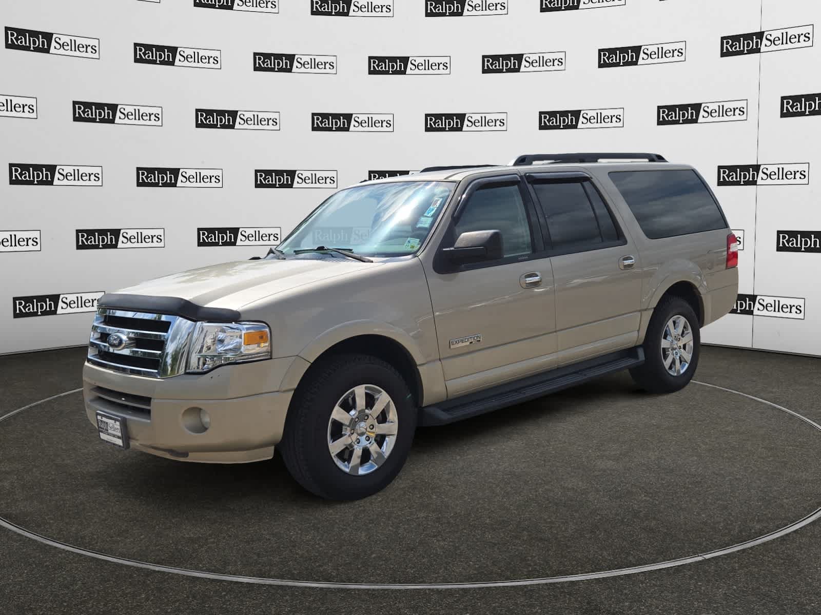 Used 2008 Ford Expedition EL XLT RWD image 2