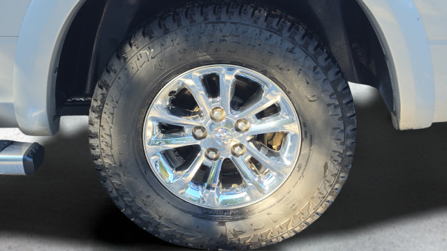 Used 2014 RAM 1500 Laramie RWD image 19
