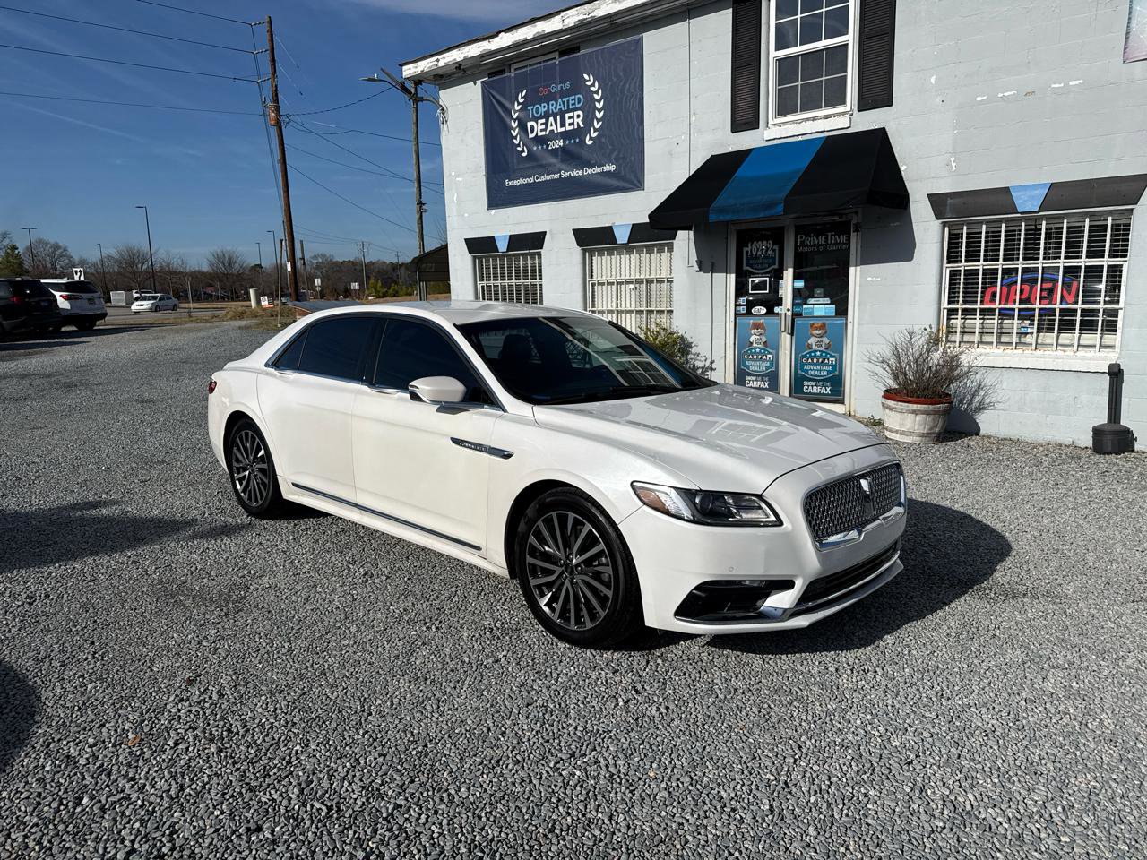 Used 2017 Lincoln Continental Select image 7