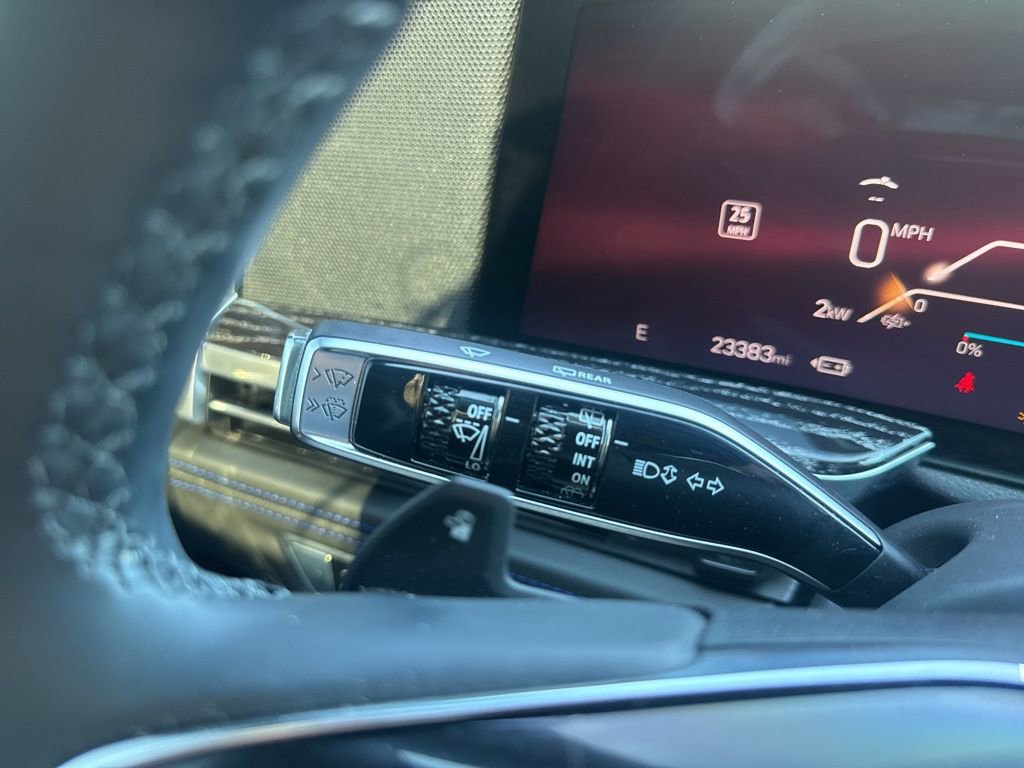 Used 2025 Cadillac Escalade IQ Sport 1 image 18