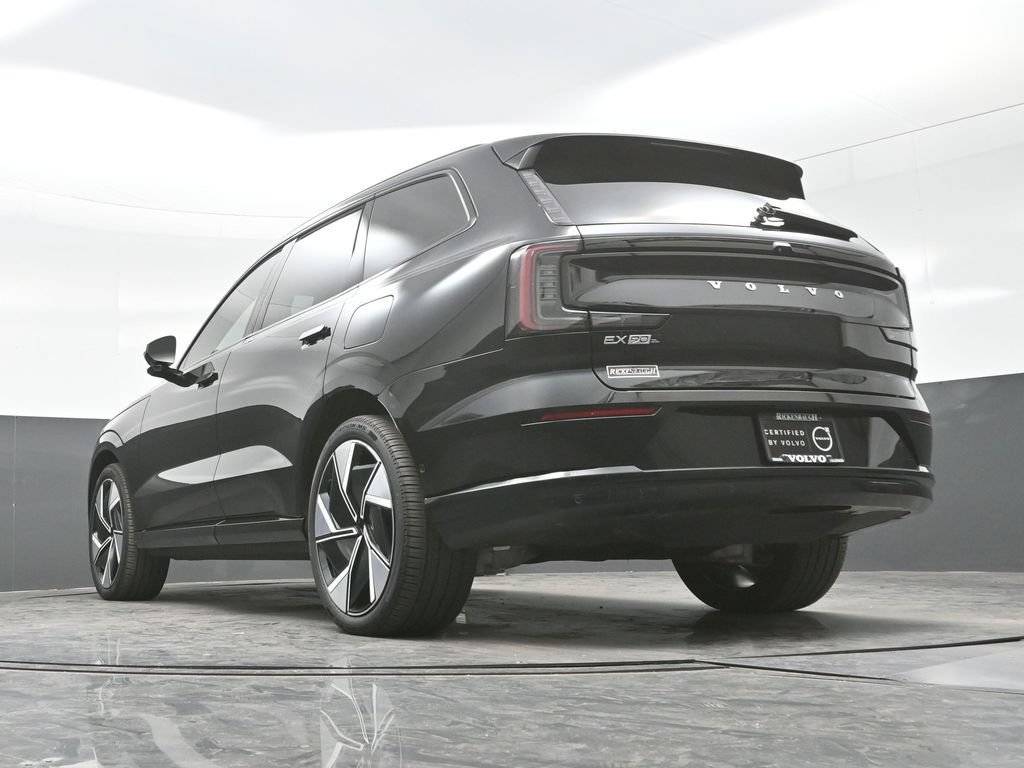 New 2025 Volvo EX90 Ultra AWD/4WD image 31