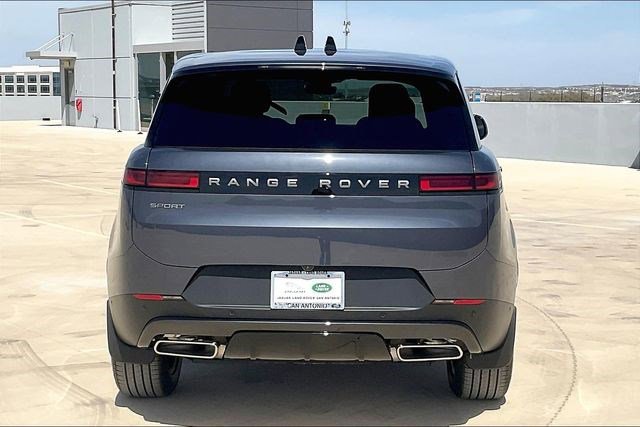 New 2025 Land Rover Range Rover Sport image 4