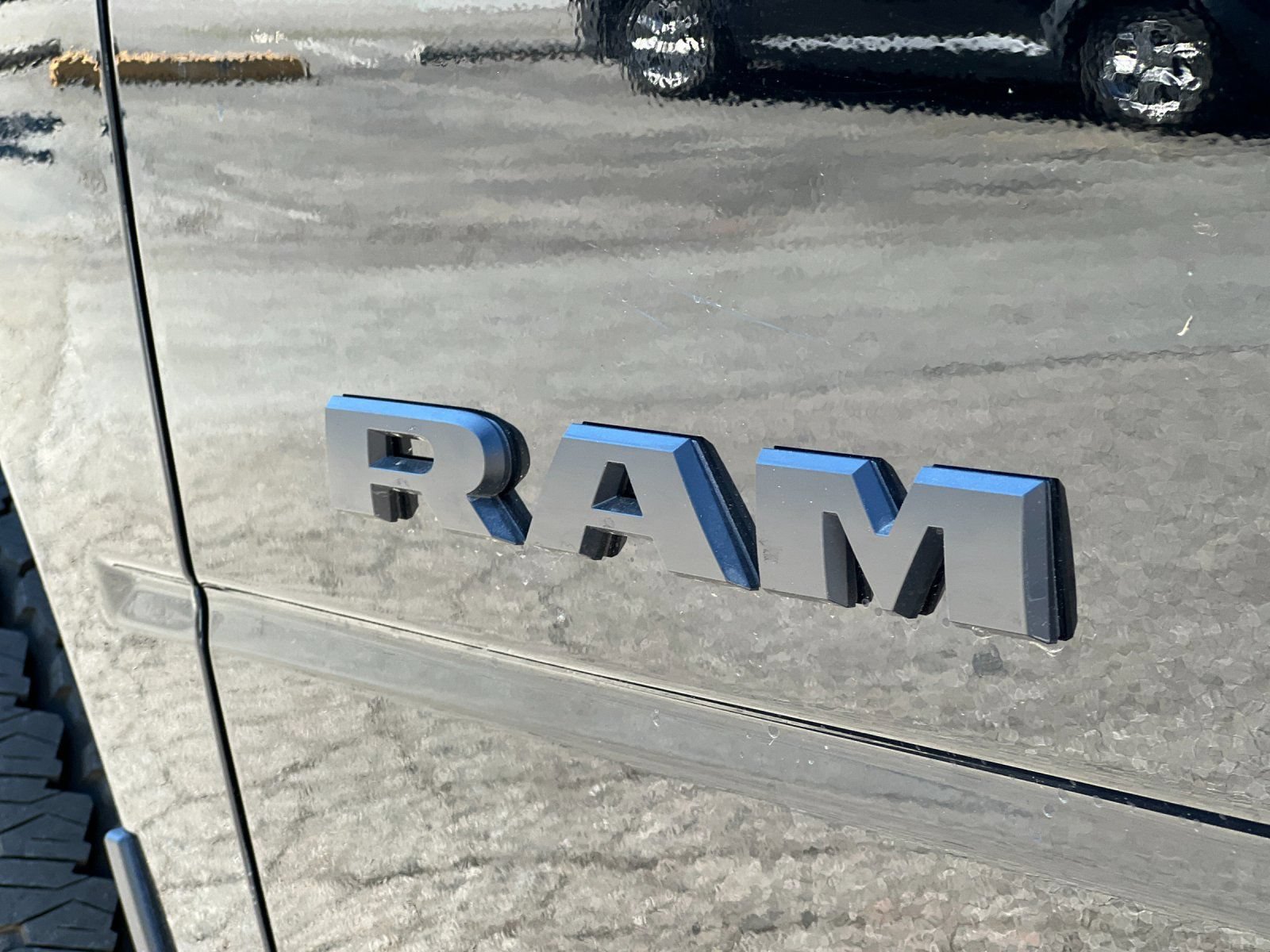 New 2026 RAM 2500 Laramie AWD/4WD image 26