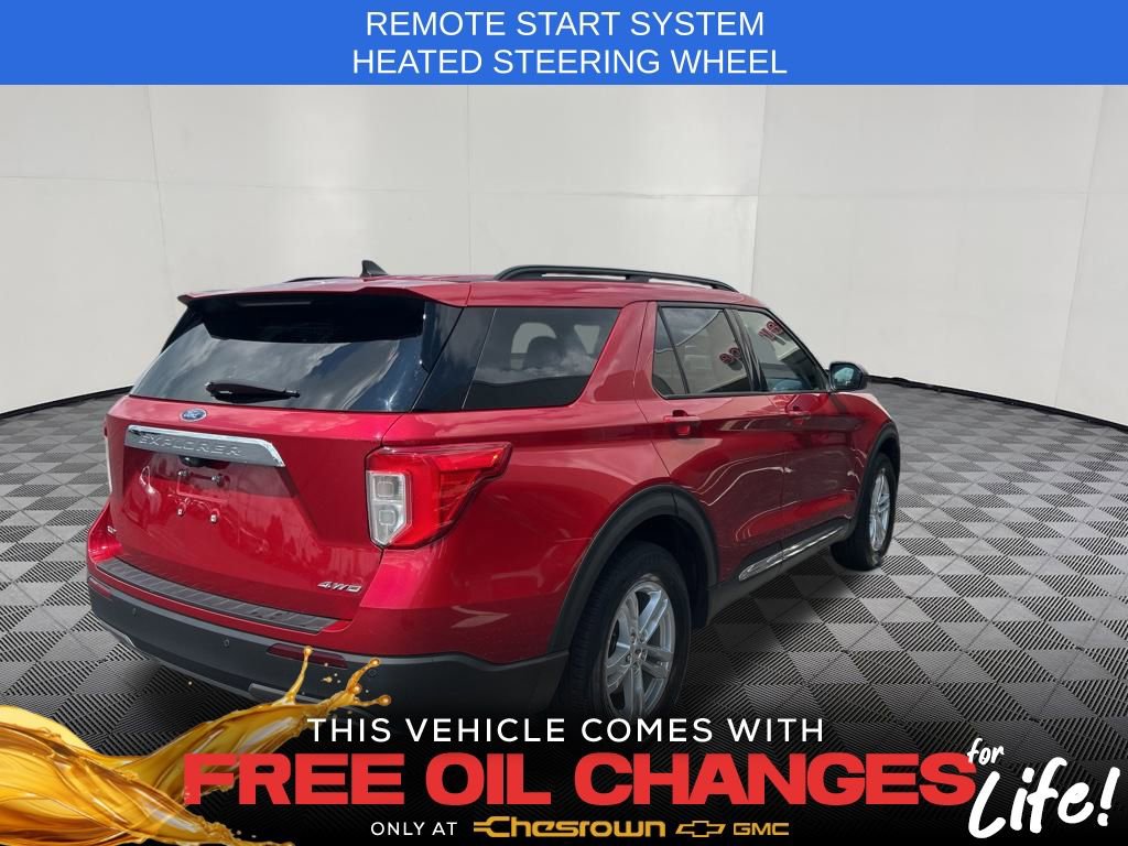 Used 2022 Ford Explorer XLT w/ Equipment Group 202A image 4