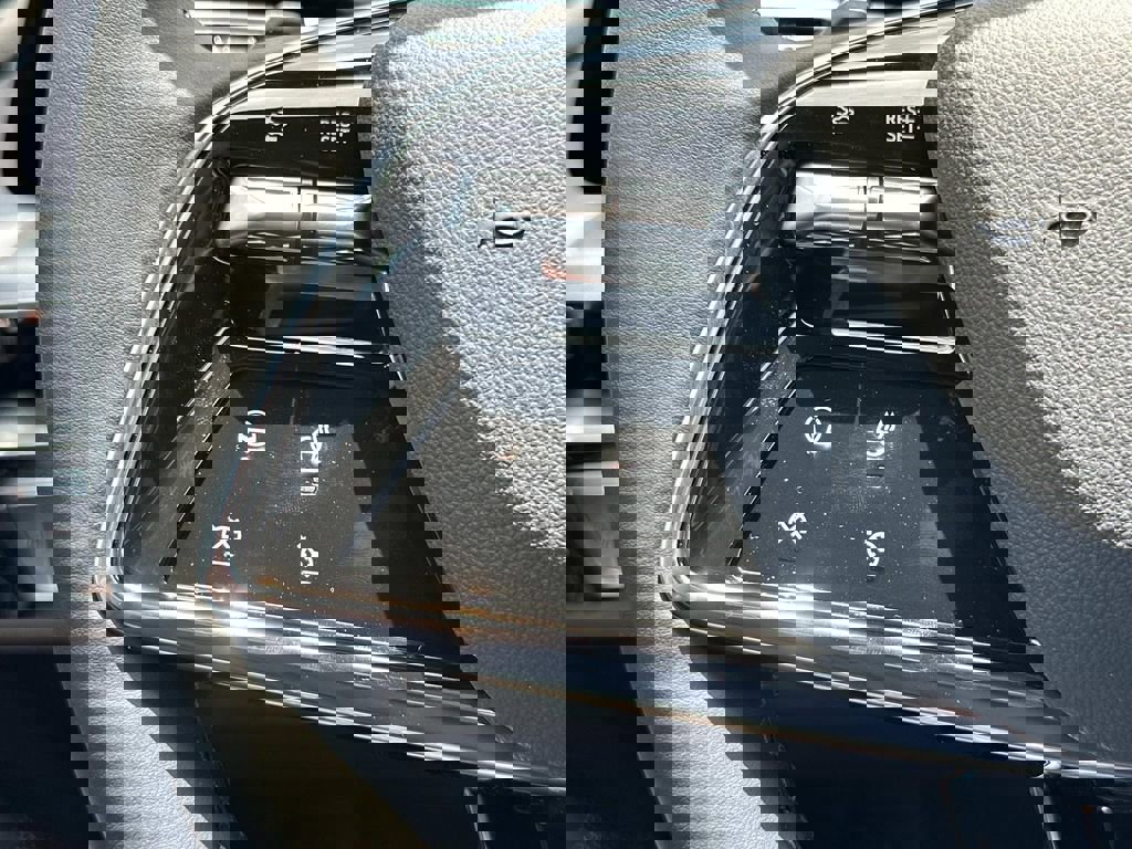 New 2025 Cadillac Lyriq Sport w/ LPO, Floor Liner Package image 15