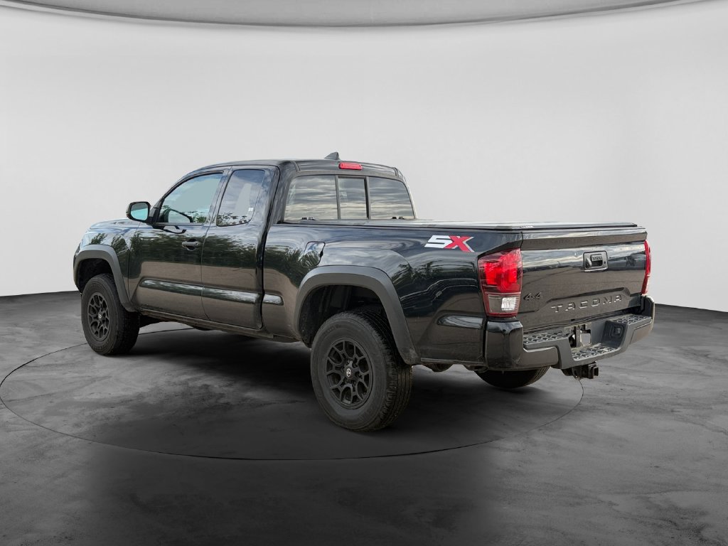 Used 2022 Toyota Tacoma SR w/ SX Package AWD/4WD image 6