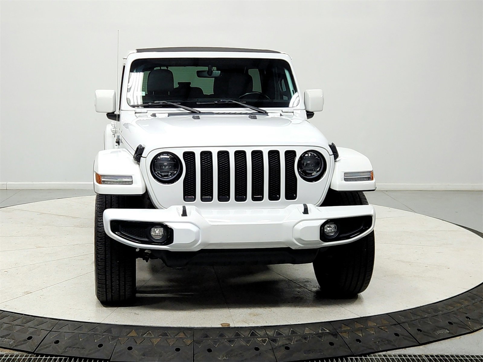 Used 2023 Jeep Wrangler Altitude image 2