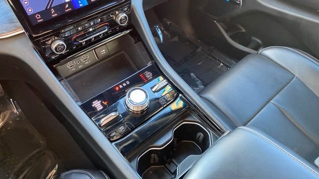 Used 2022 Jeep Grand Cherokee L Overland w/ Luxury Tech Group IV image 36