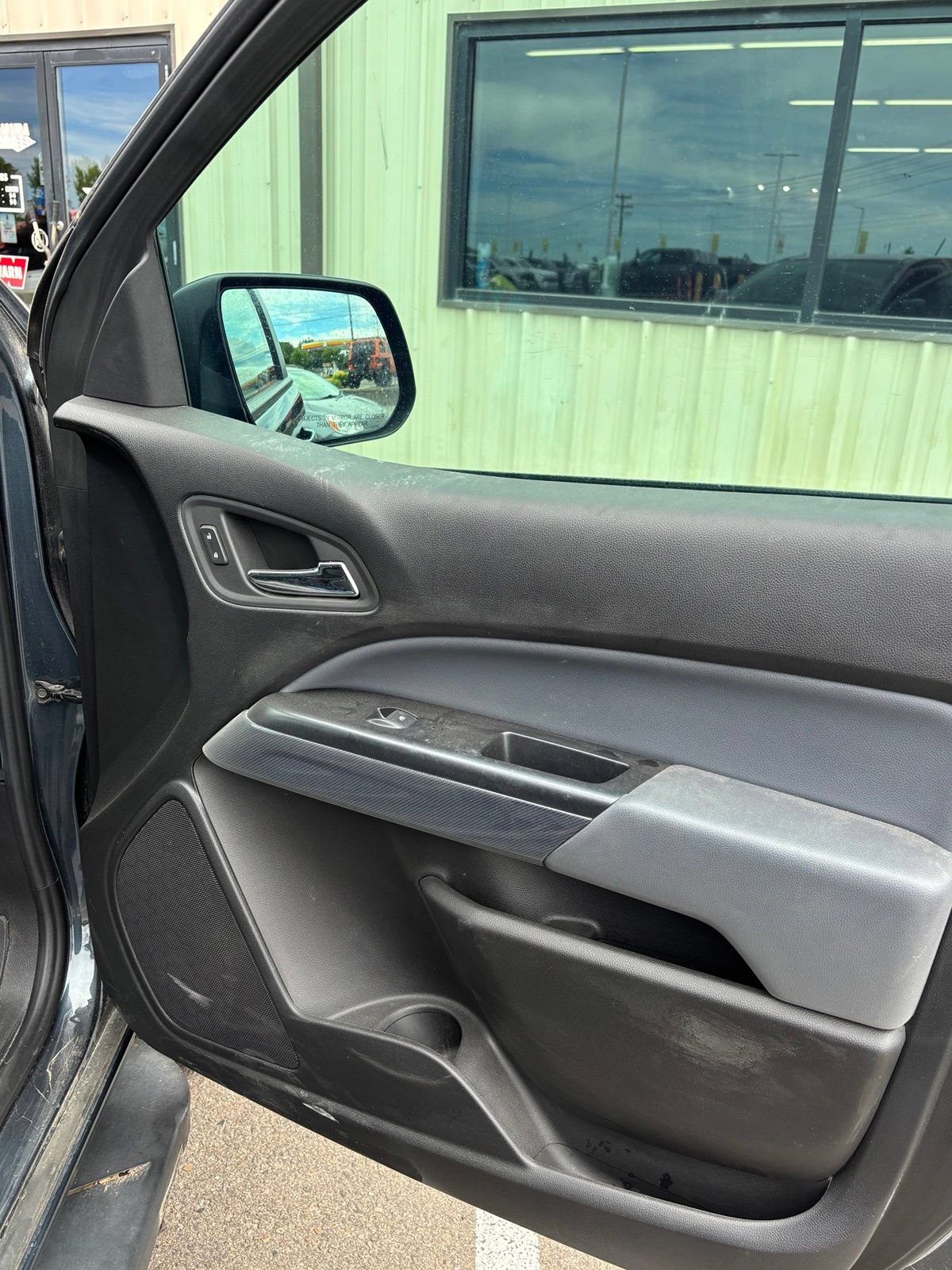 Used 2019 Chevrolet Colorado Z71 AWD/4WD image 7