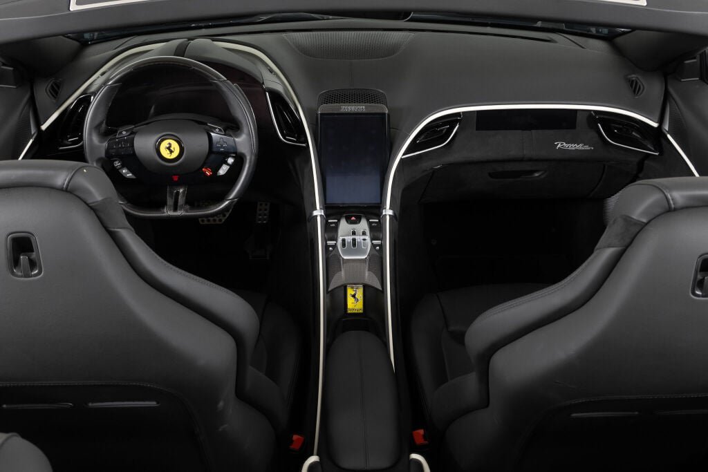 Certified 2024 Ferrari Roma Spider RWD image 34