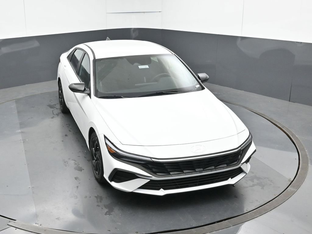 New 2026 Hyundai Elantra Sport FWD image 24