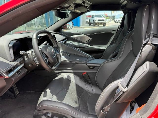 Used 2021 Chevrolet Corvette Stingray Preferred Cpe w/ Z51 Performance Package RWD image 10
