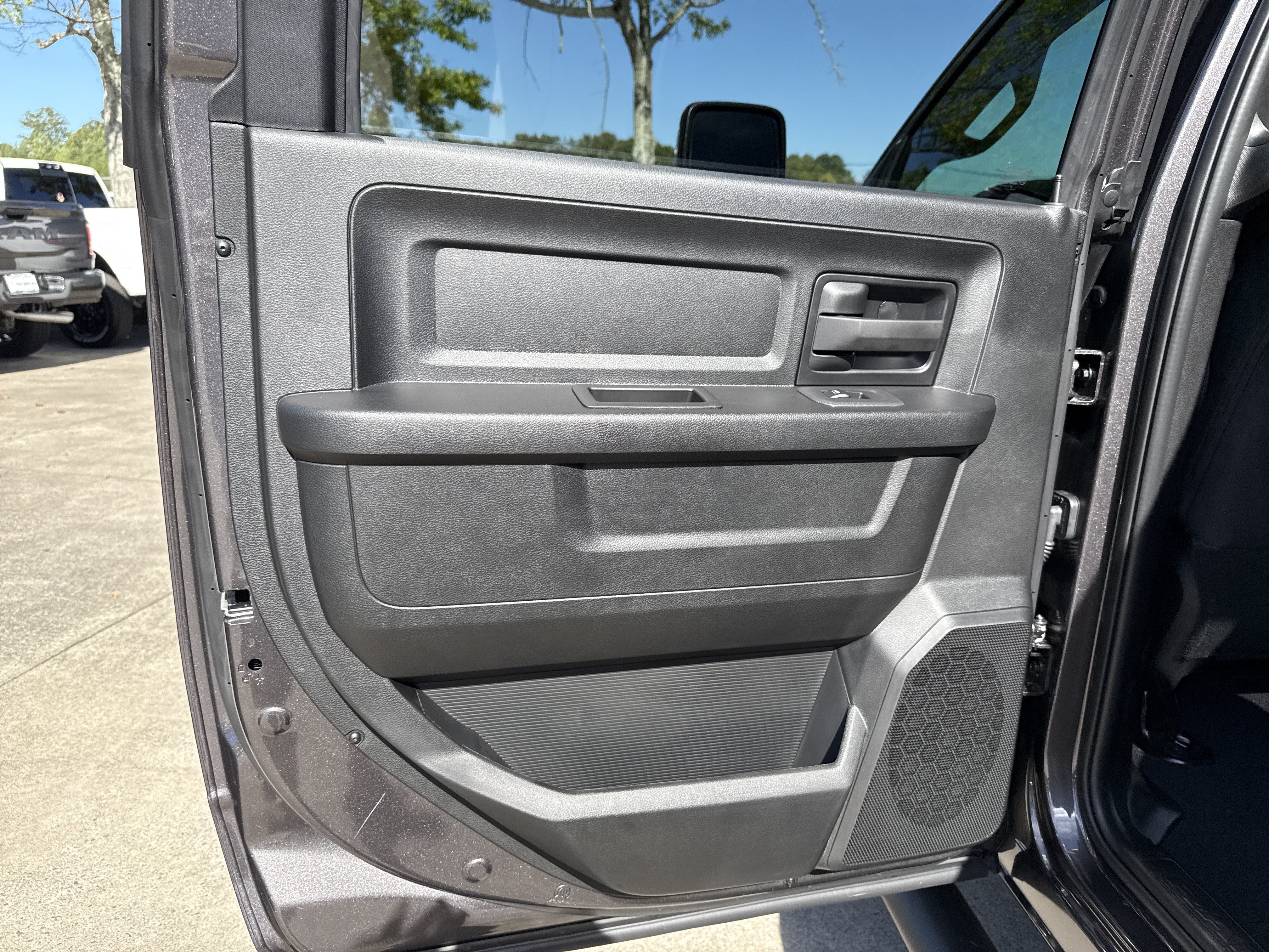 New 2026 RAM 2500 Tradesman AWD/4WD image 22